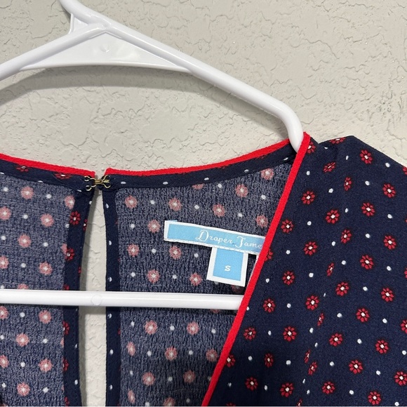 Draper James Full Length Jumpsuit Size Small Waist Tie Short Sleeve Navy Floral - Picture 6 of 15